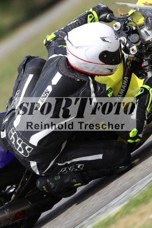 Archiv-2022/23 06.06.2022 PROMAX ADR/Gruppe rot/backside